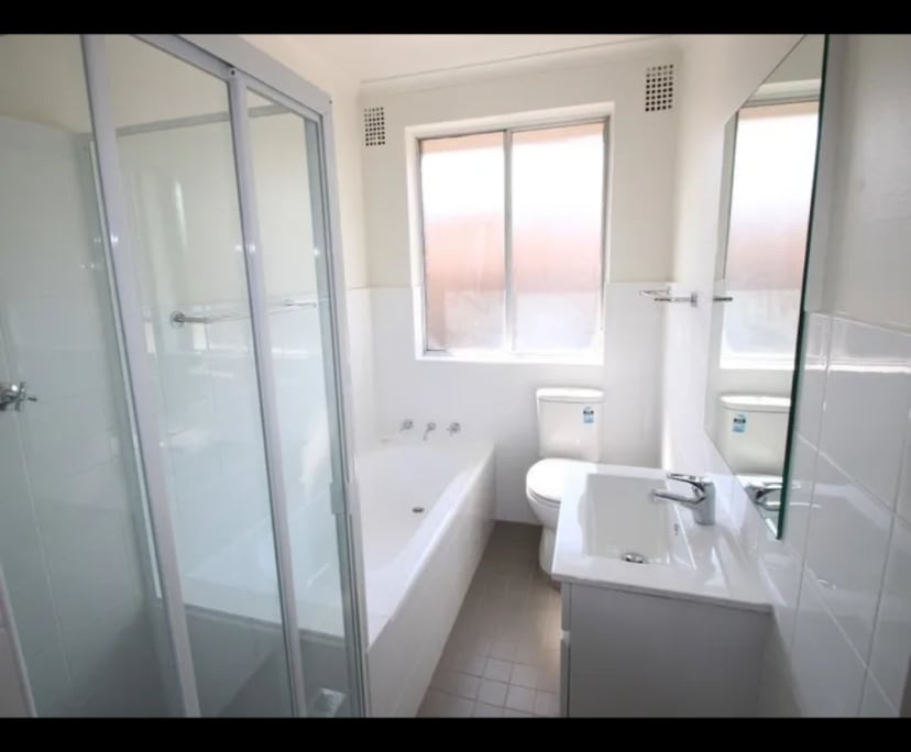 $380, Flatshare, 3 bathrooms, Hurlstone Park NSW 2193