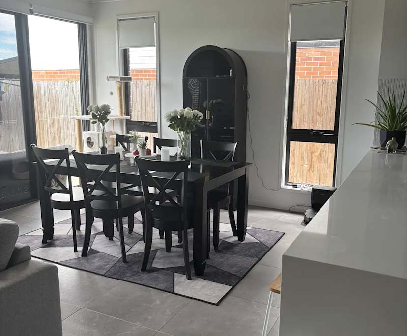 Unfurnished room with own bathroom