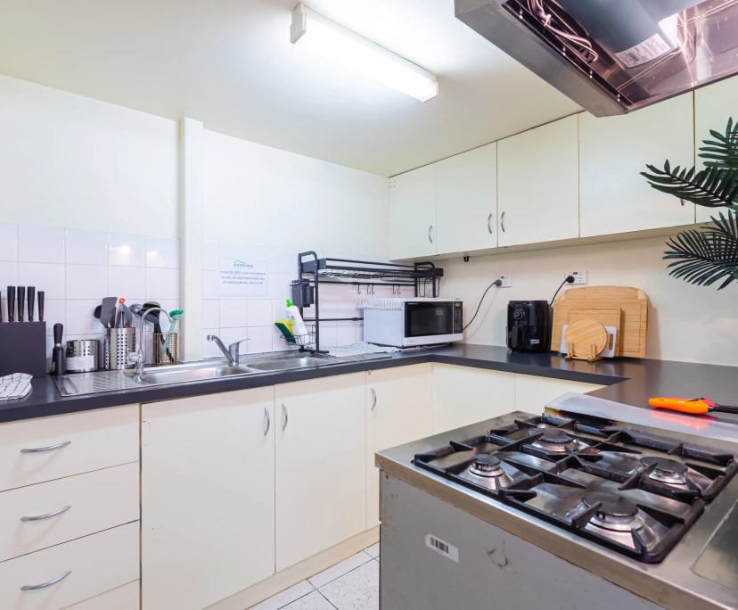 $280, Share-house, 6 bathrooms, Adelaide SA 5000