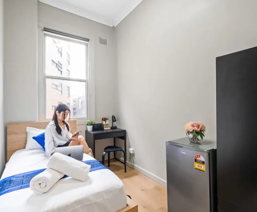 $300, Share-house, 6 bathrooms, Chippendale NSW 2008