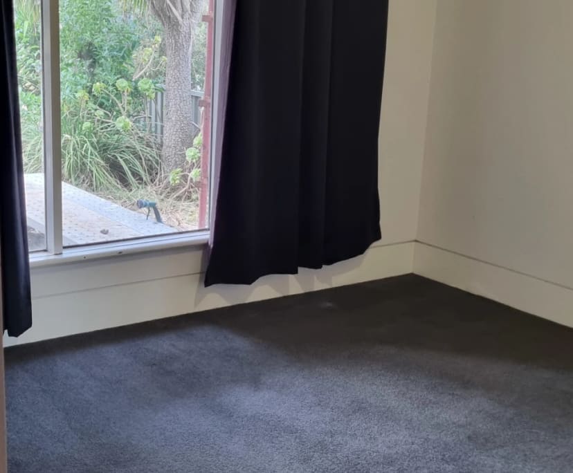 $250, Share-house, 4 bathrooms, Wendouree VIC 3355