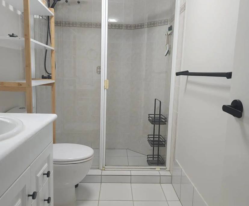 Whole property with 2 rooms for rent