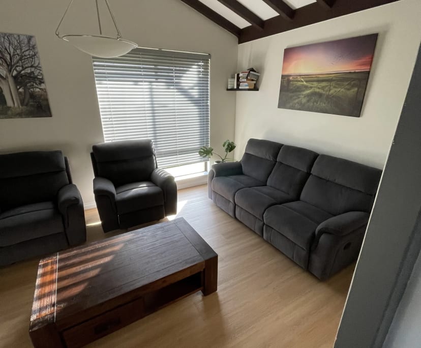 2 Rooms for Rent in Beldon, Perth 250, Flexible w...