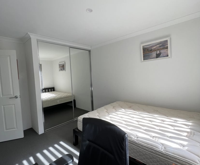 Room for Rent in Craigie, Perth 150, Furnished, S...