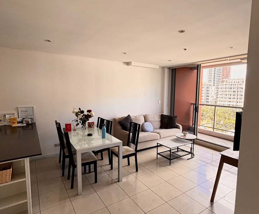 $900, 1-bed, 1 bathroom, Waterloo NSW 2017