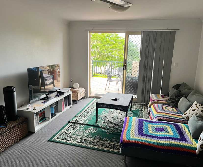 Unfurnished room with own bathroom