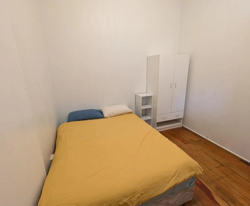 $250, Share-house, 5 bathrooms, Annerley QLD 4103