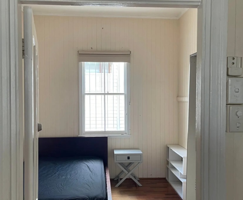 $185, Share-house, 5 bathrooms, Annerley QLD 4103