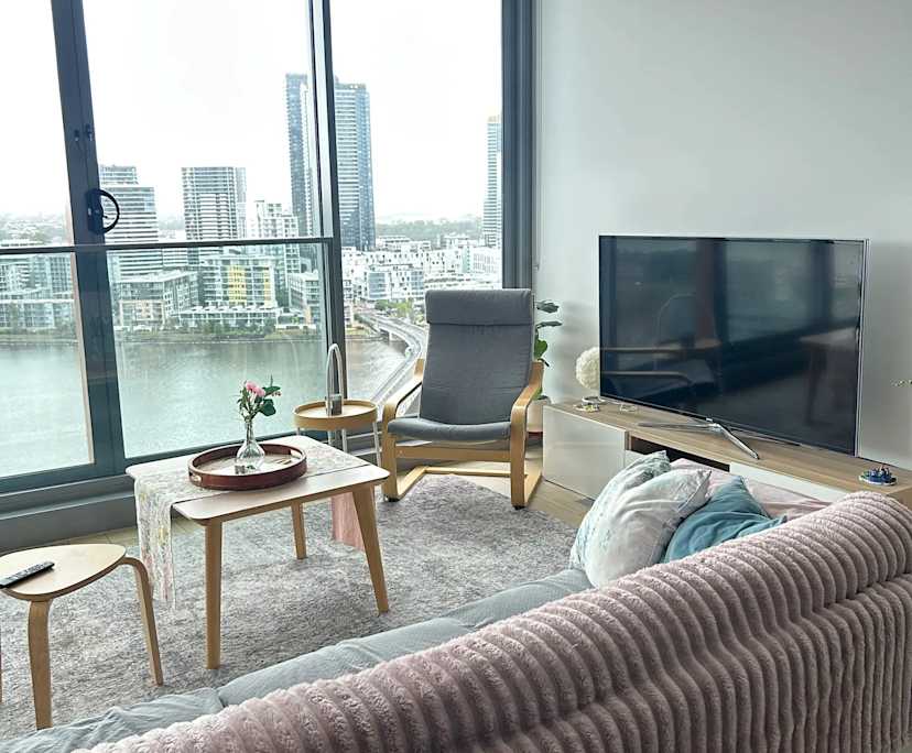 Furnished room with own bathroom