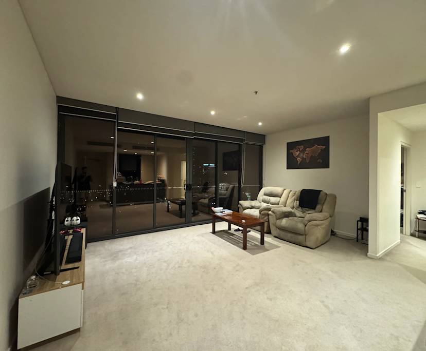 Furnished room in a flatshare