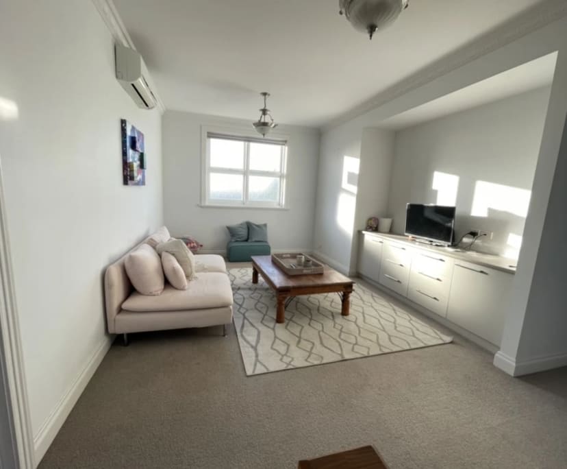 Room in a share house