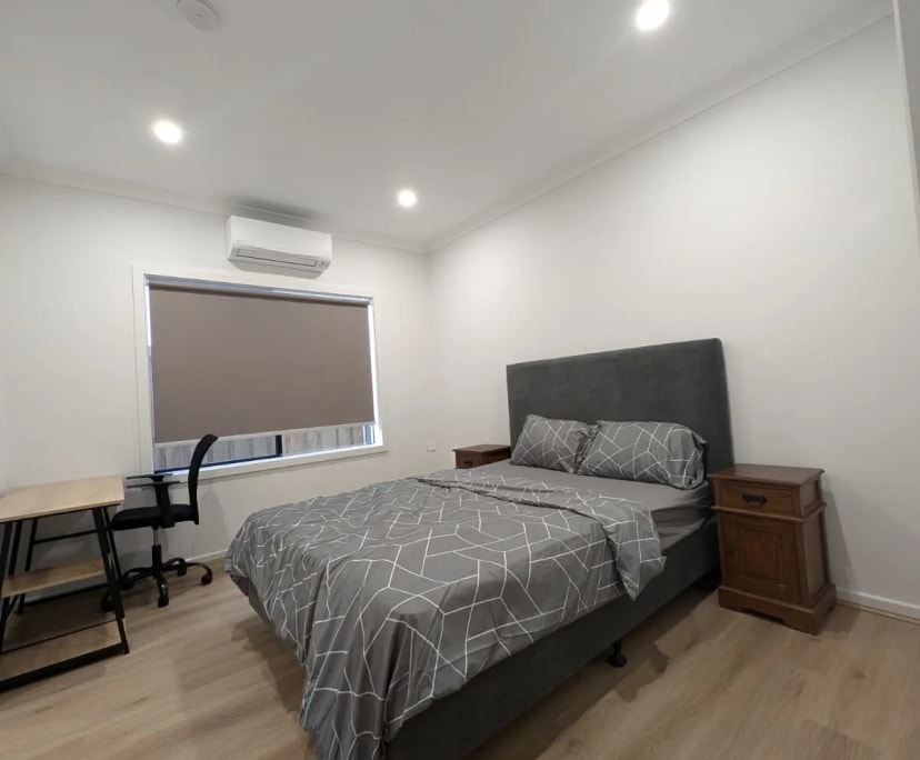 $230-280, Share-house, 3 rooms, Rockbank VIC 3335, Rockbank VIC 3335