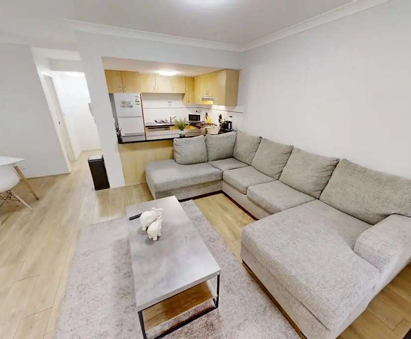 $330, Flatshare, 2 bathrooms, Chippendale NSW 2008