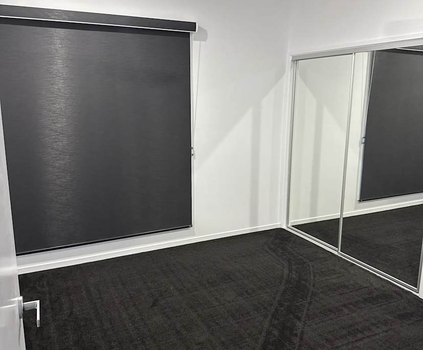 Unfurnished room with own bathroom