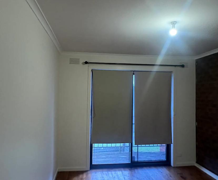 Unfurnished room in a share house