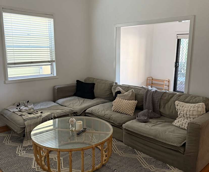 Unfurnished room in a share house