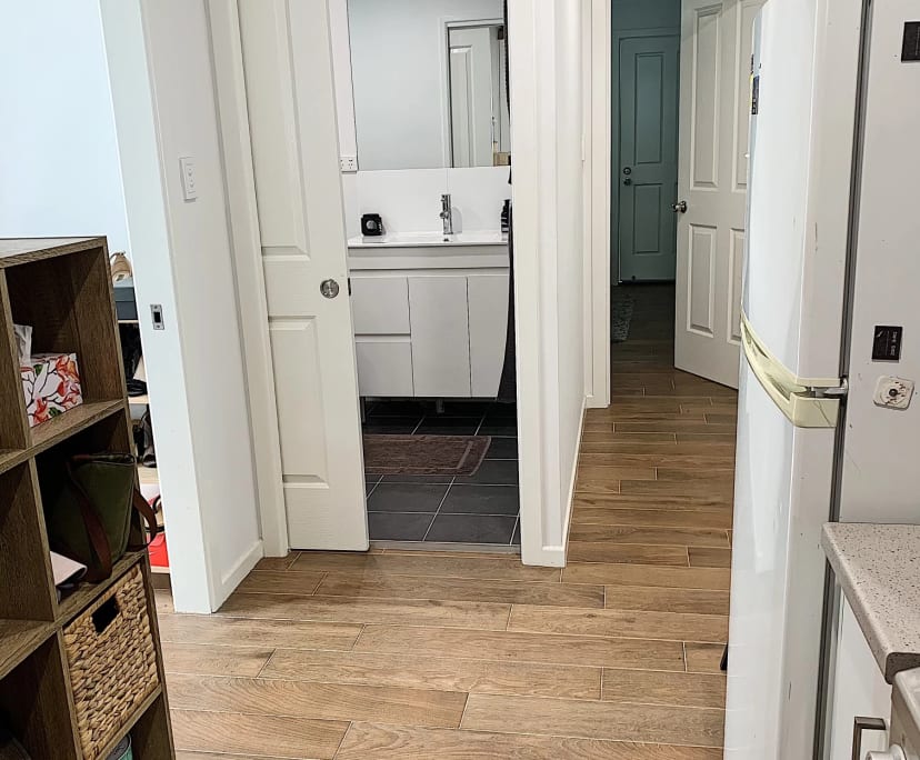 Granny Flat for Rent in Oxley, Brisbane 290, Unfu...