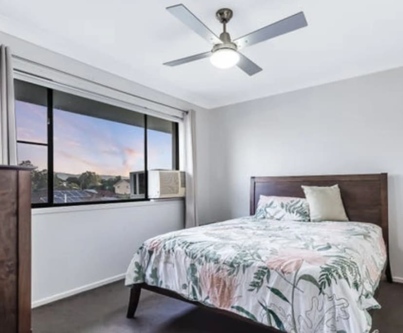 Unfurnished room in a share house
