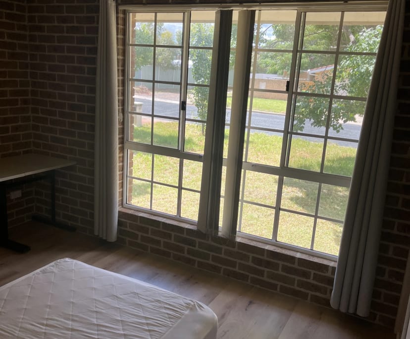 Room in a share house