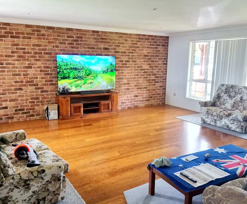 $300, Share-house, 2 bathrooms, Old Bar NSW 2430