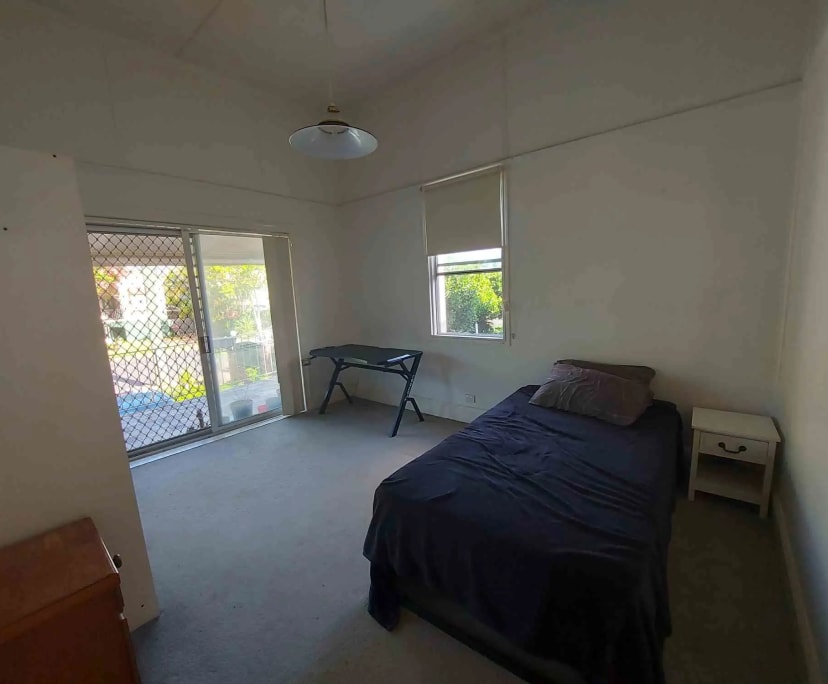 Room in a share house