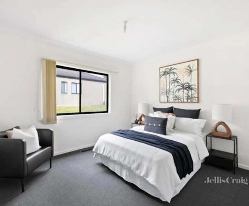 Unfurnished room in a share house