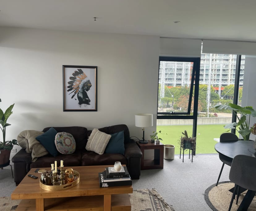 Room for Rent in Newstead, Brisbane 400, Furnishe...