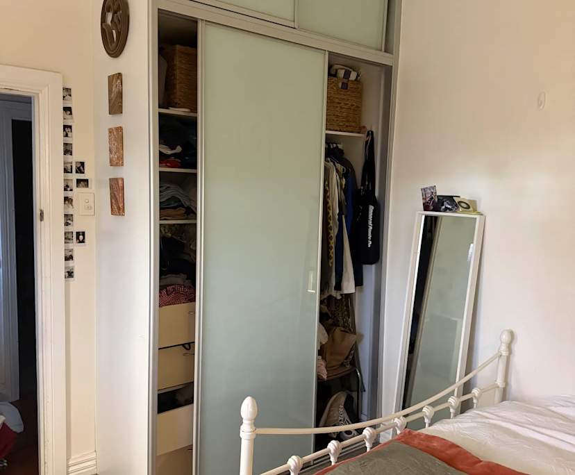 Unfurnished room in a share house