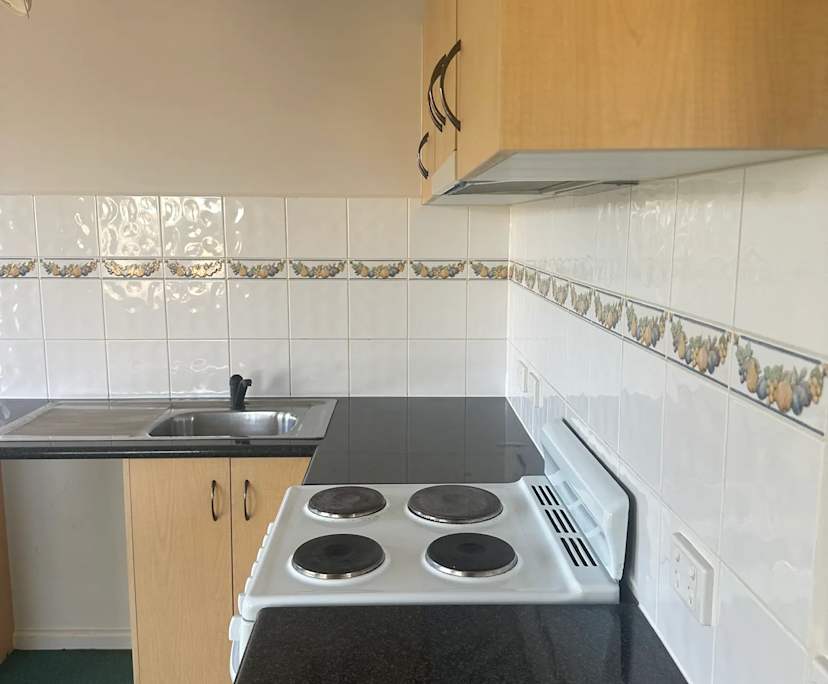 Room granny flat for rent