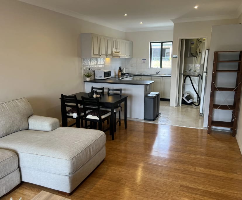 $300, Flatshare, 3 bathrooms, Chippendale NSW 2008