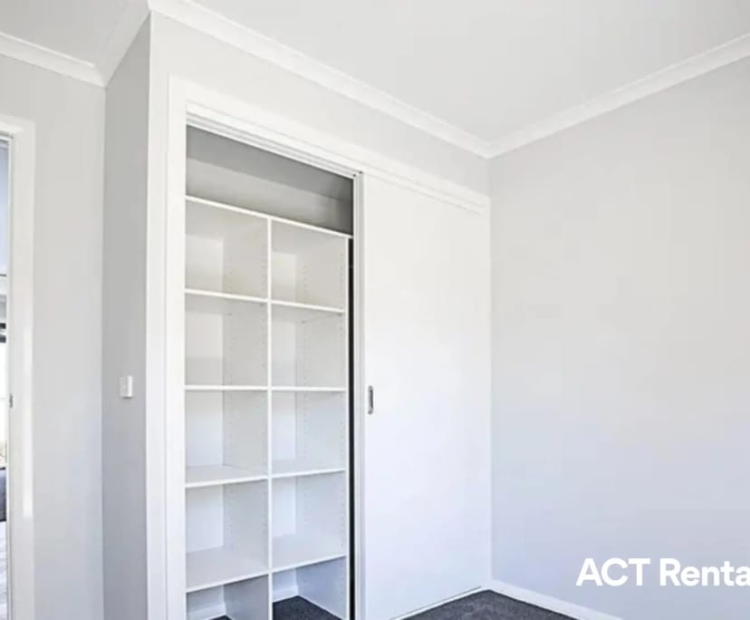 $300, Share-house, 4 bathrooms, Wanniassa ACT 2903