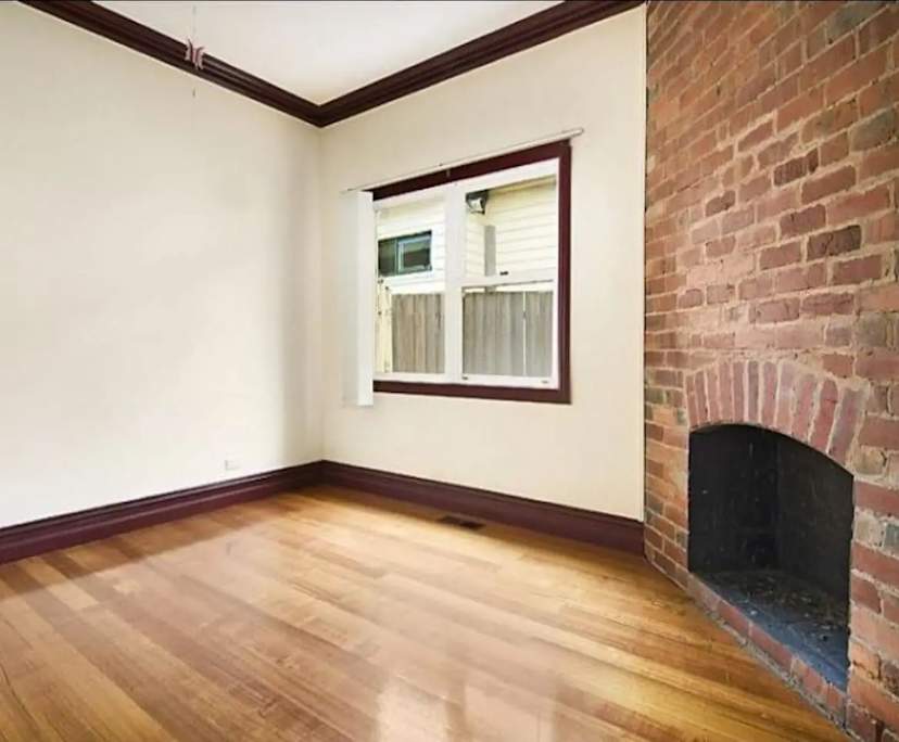 Unfurnished room in a share house