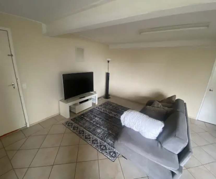 $500, Whole-property, 1 bathroom, Wynnum West QLD 4178