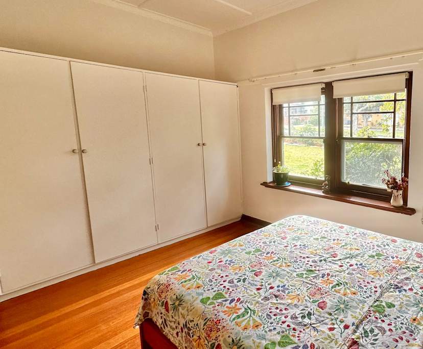 Unfurnished room with own bathroom