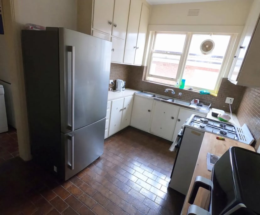 $300, Flatshare, 2 bathrooms, South Yarra VIC 3141