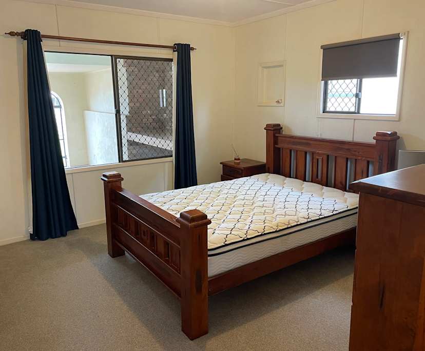 Furnished room with own bathroom