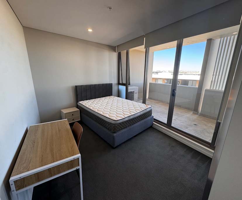 $1,300, Whole-property, 2 bathrooms, Zetland NSW 2017