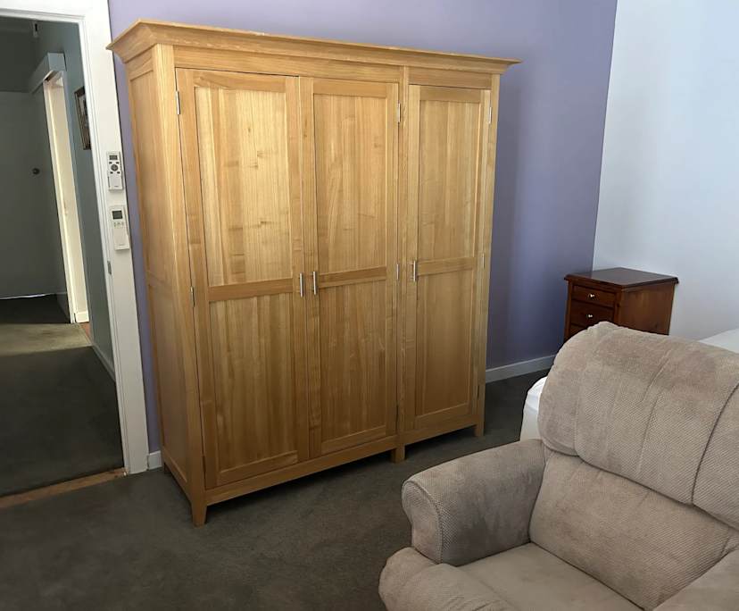 Furnished room in a share house