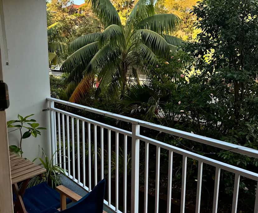 Furnished room in a flatshare