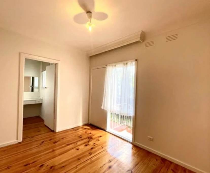 $260, Flatshare, 2 bathrooms, Preston VIC 3072