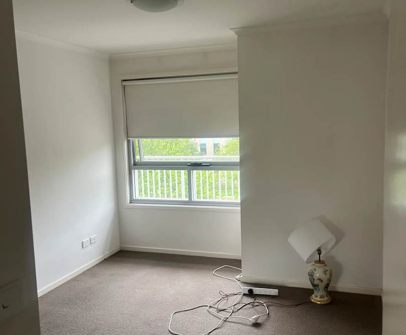 Unfurnished room with own bathroom