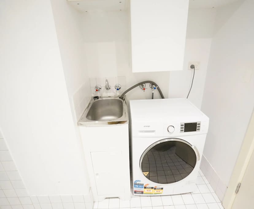 $600, Whole-property, 2 bathrooms, Adelaide SA 5000