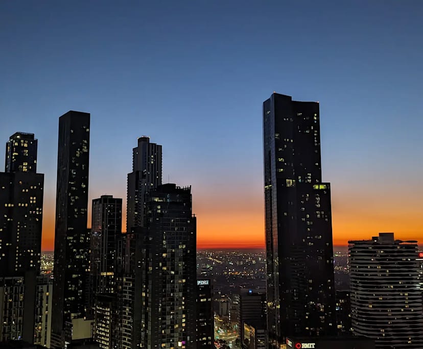 Furnished room in a flatshare