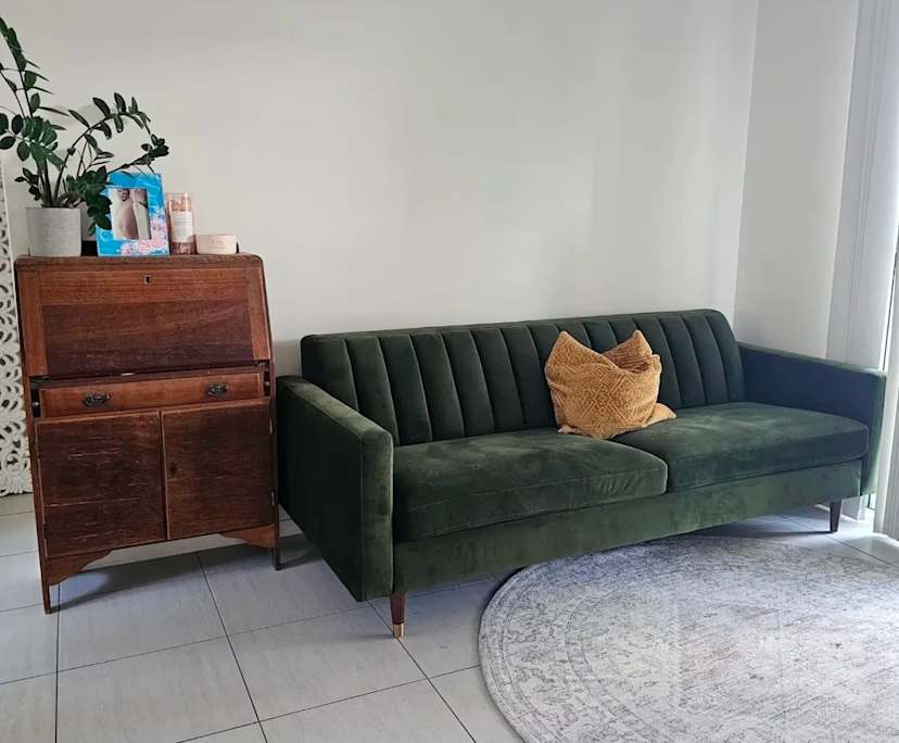 Unfurnished room with own bathroom