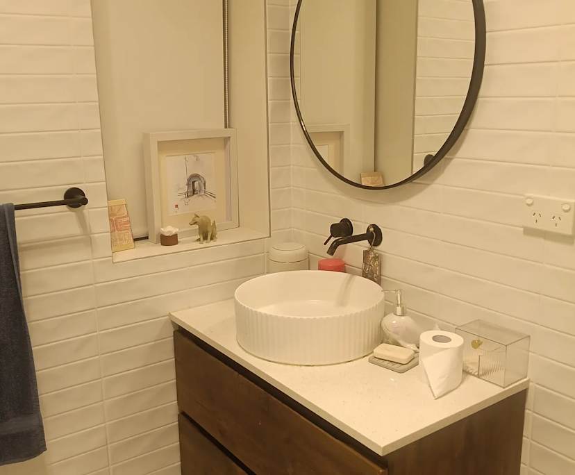 $260, Homestay, 3 bathrooms, Chatswood NSW 2067