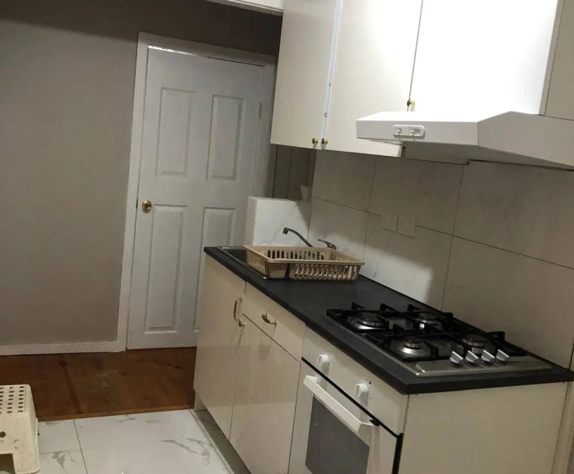 Whole property with 3 rooms for rent