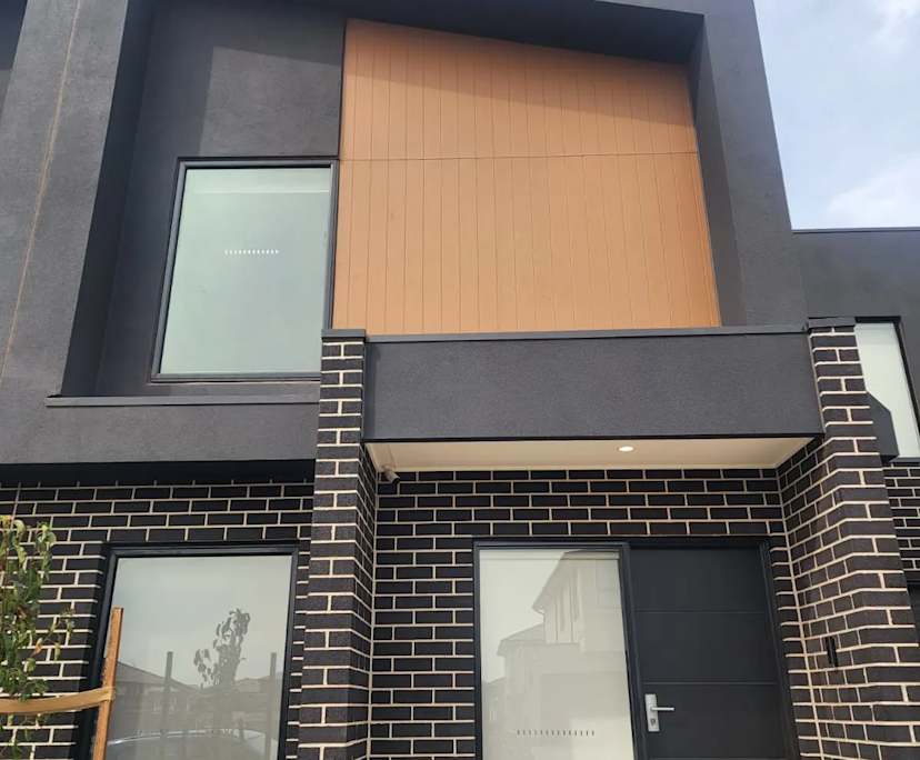 $290, Share-house, 3 bathrooms, Deanside VIC 3336