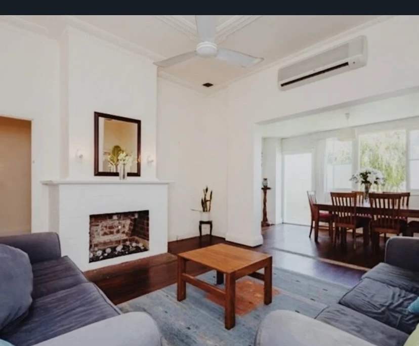 Unfurnished room in a share house