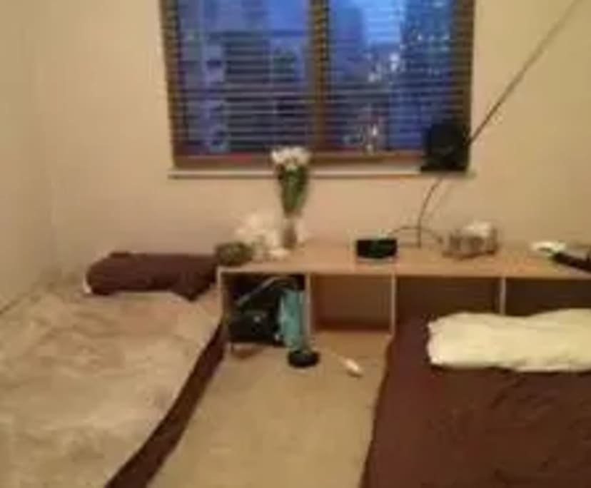 Furnished room in a flatshare