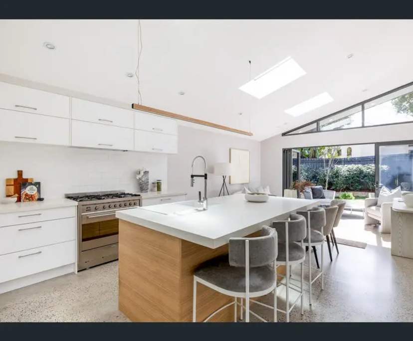 Unfurnished room in a share house